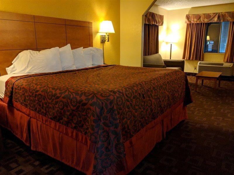 Super 8 By Wyndham Nashville Near Downtown / I-40 Kültér fotó